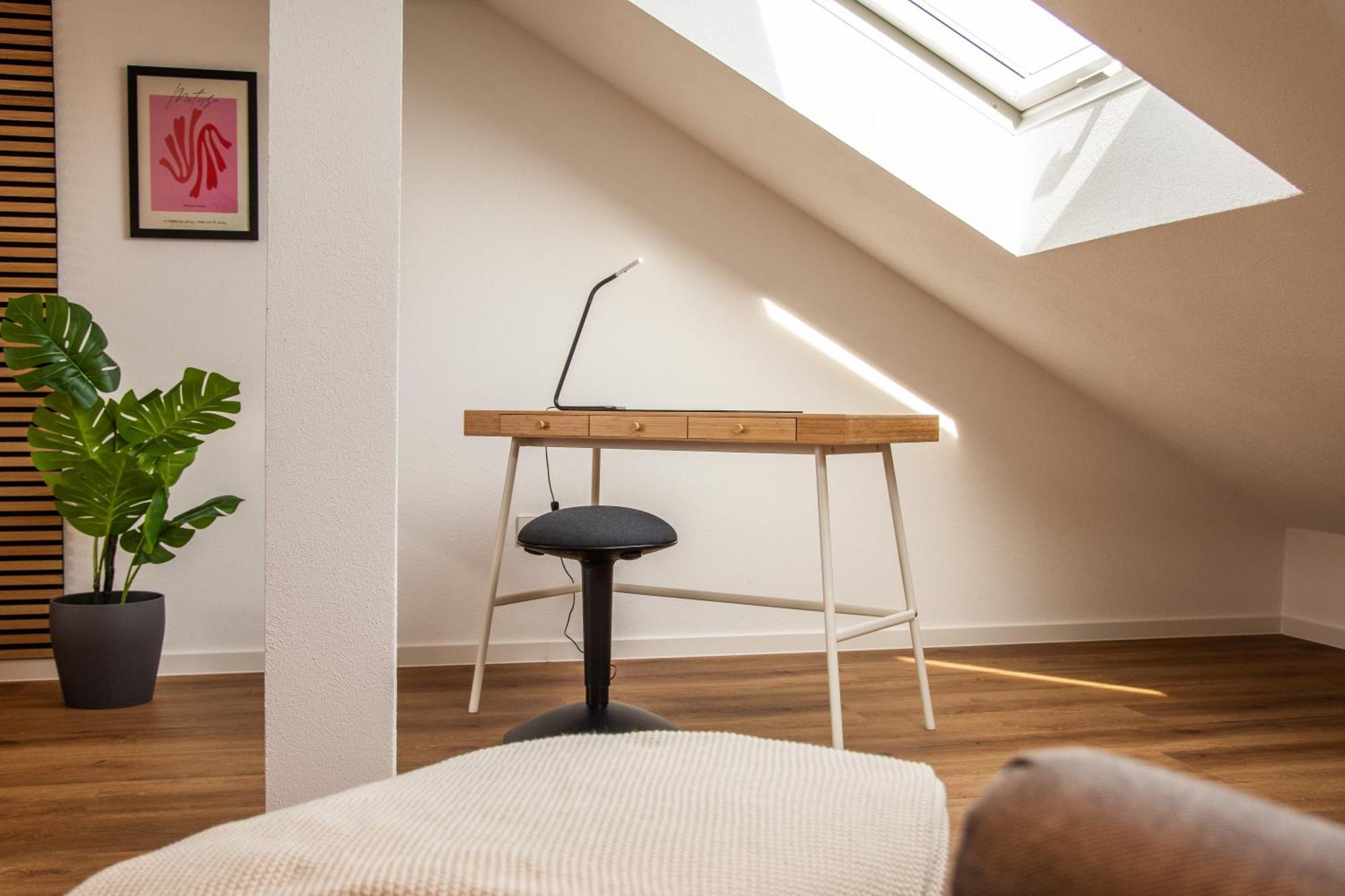 Das Raum-Wunder Mit Kueche Und Smart-Tv Karlsruhe Exterior foto